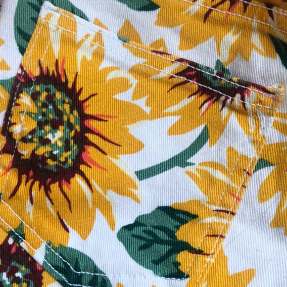 American Apparel Sunflower High Waisted Shorts - Picture 5 of 5